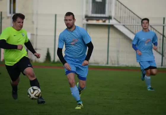 FC Sporting MB "B" : TJ Sokol Chotětov "B" 2:6 (1:5)