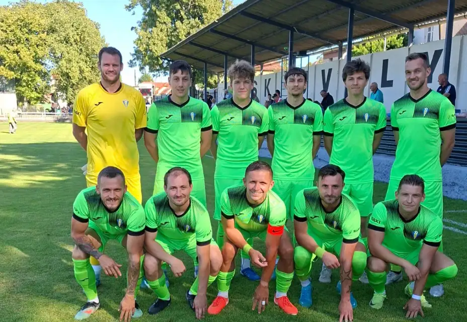 SK Úvaly : TJ Sokol Chotětov A 2:1 (2:1)
