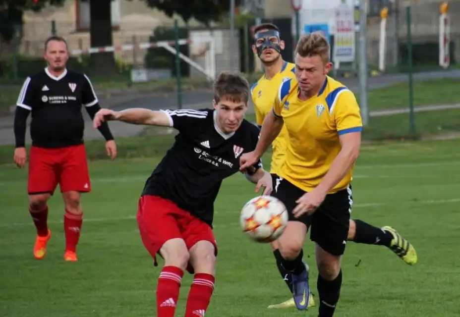 TJ Sokol Chotětov A  : AFK Libčice 3:2 (1:0)